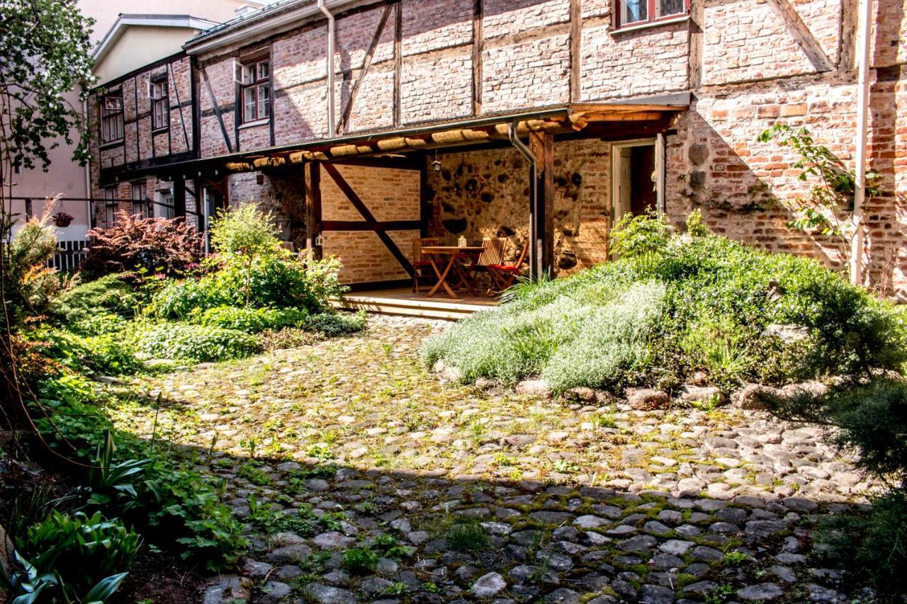 Old Town Fairytale, 2 Bedrooms And Terrace, Tartu Home Kültér fotó